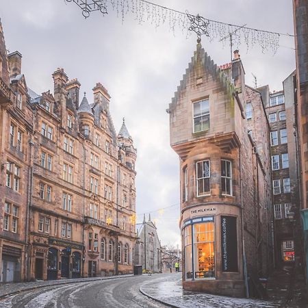 Pass The Keys Spacious And Homely Flat On The Royal Mile エディンバラ エクステリア 写真